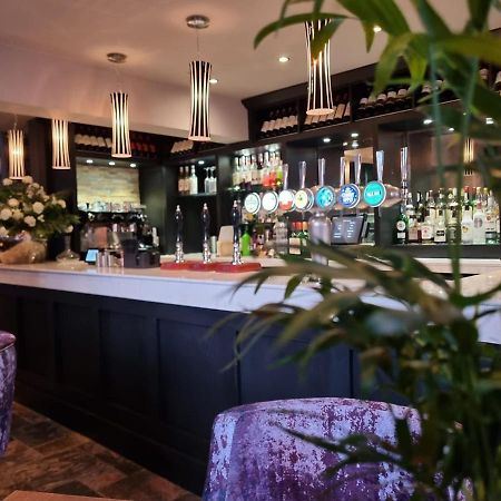 The Lion Hotel Brewood Kültér fotó