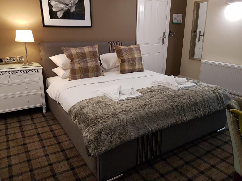 The Lion Hotel Brewood Kültér fotó
